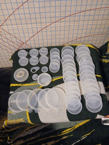 Huge lot tupperware lids - huge, of